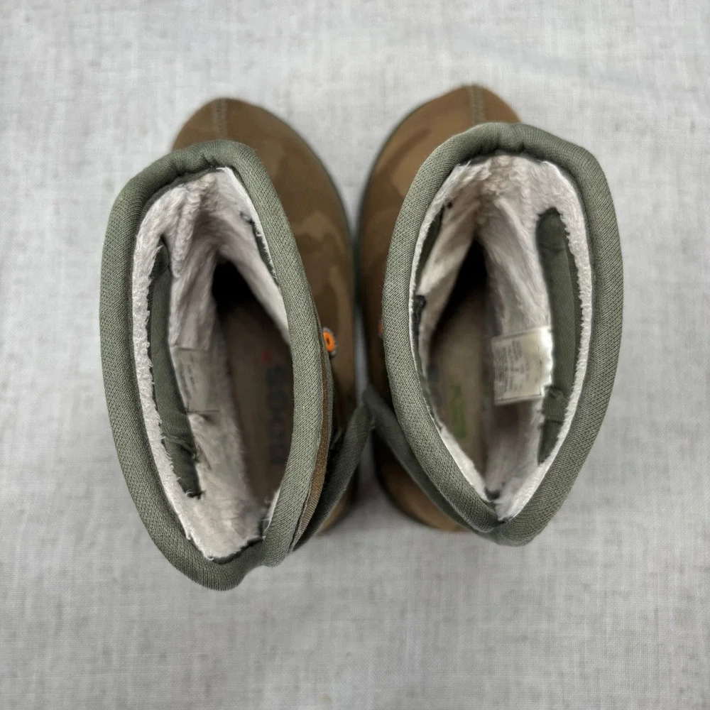 Bogs Baby Boots Camo Brown Olive Green Waterproof Winter Boots Toddler Size 8